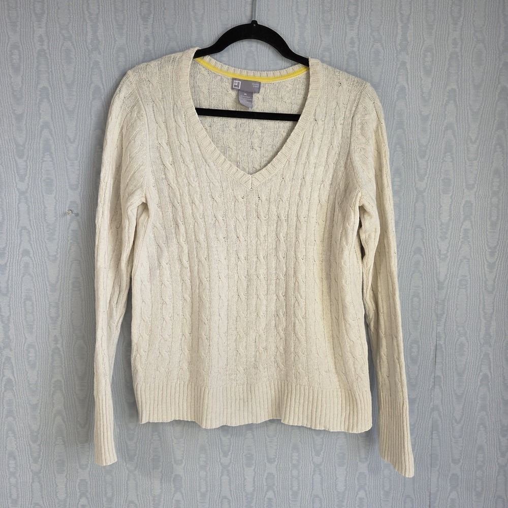 JCP Women's Size XL Merino Wool Sweater Ivory Cable Knit V Neck Form‎ Fitting